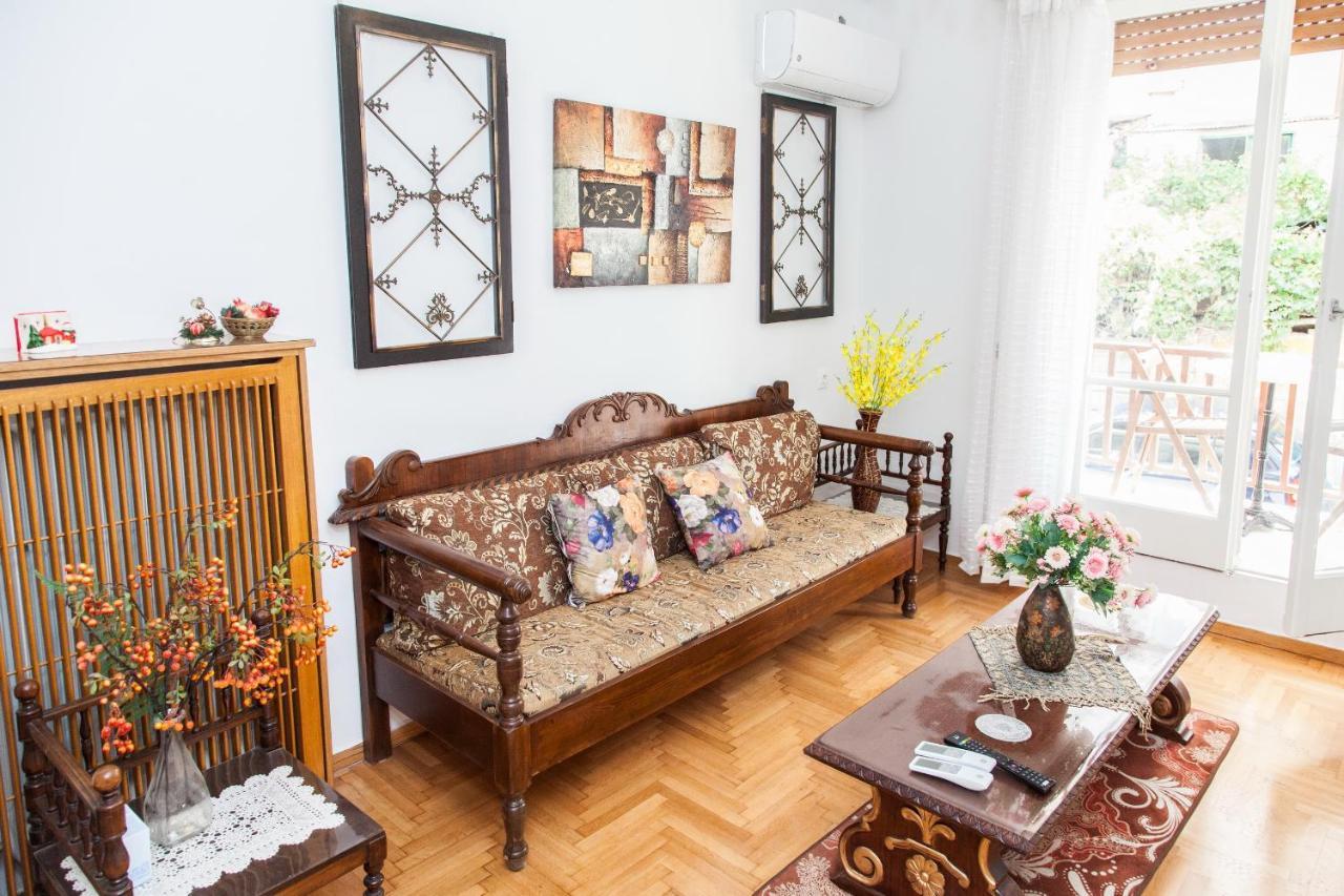 Beautiful Apartment In Pagkrati -Gtd95601 Афіни Екстер'єр фото
